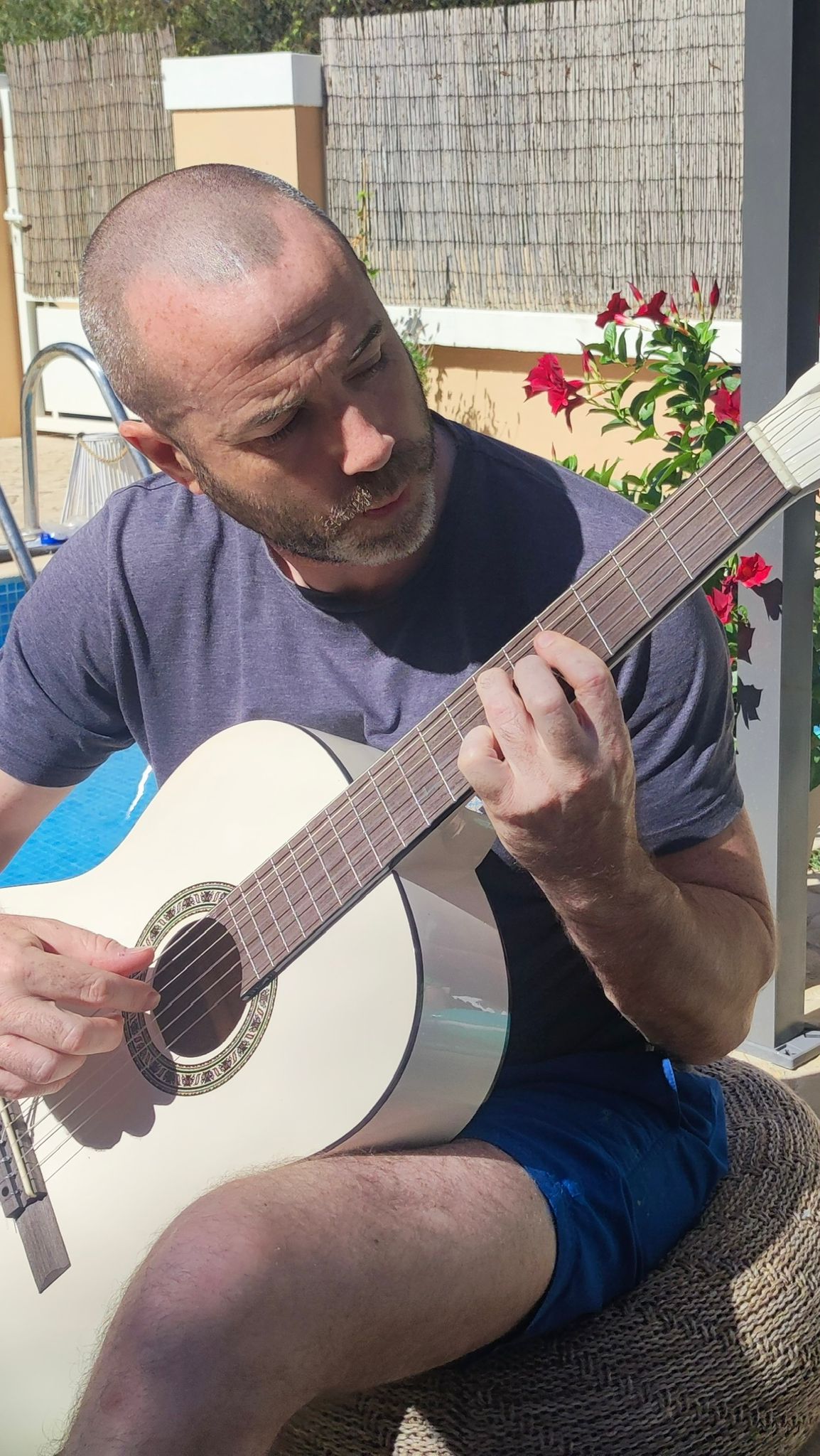 David O'Shea playing classical guitar
